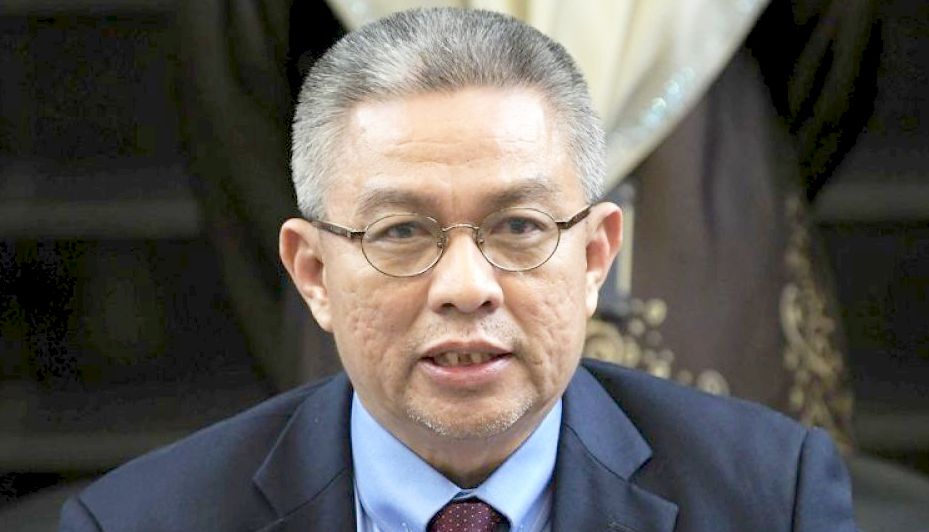 Mr. adham baba, Health Minister of Malaysia, discussing the Deep Health® Device rollout in Malaysia